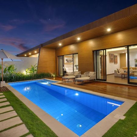 The Claremont Luxury Villas Семиньяк Экстерьер фото