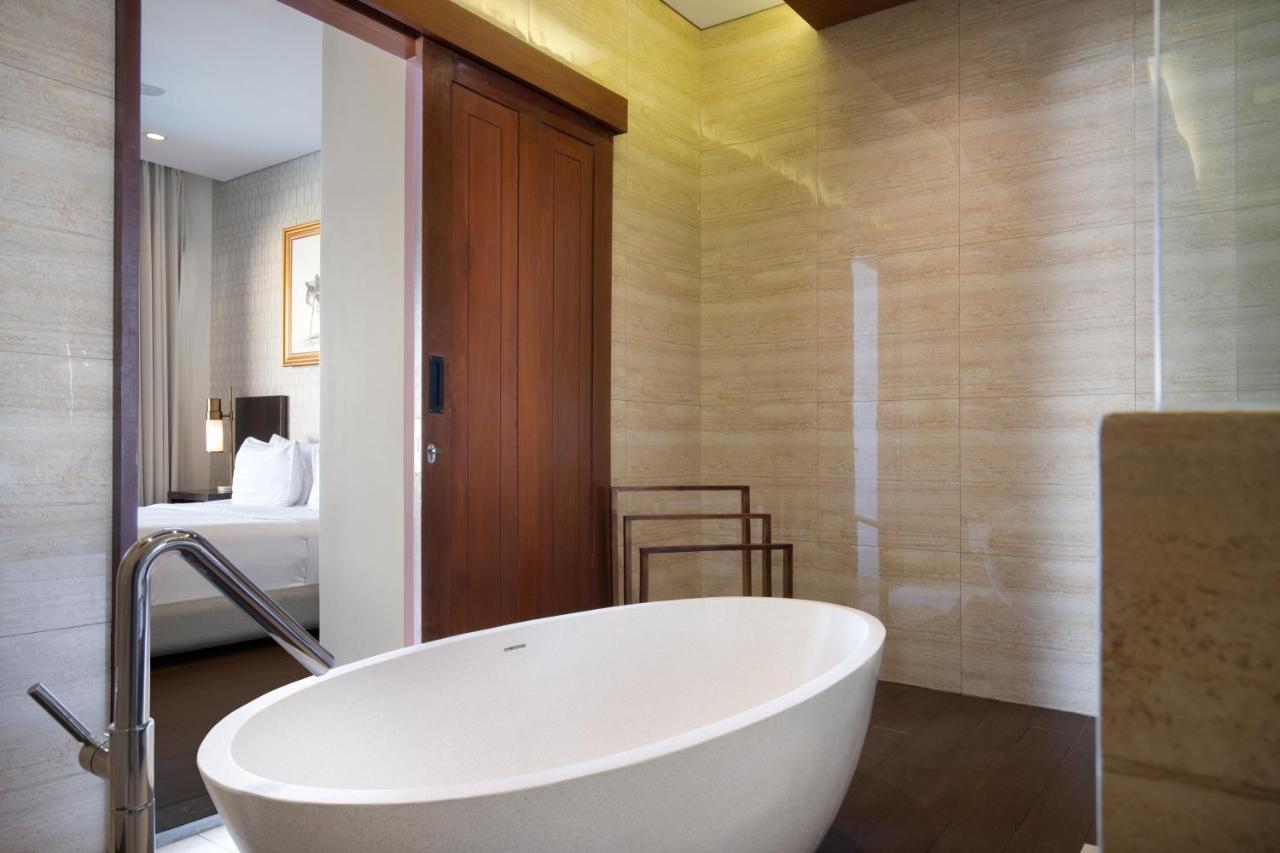 The Claremont Luxury Villas Семиньяк Экстерьер фото