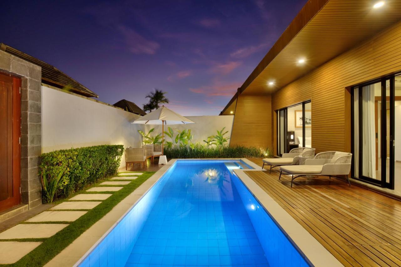 The Claremont Luxury Villas Семиньяк Экстерьер фото