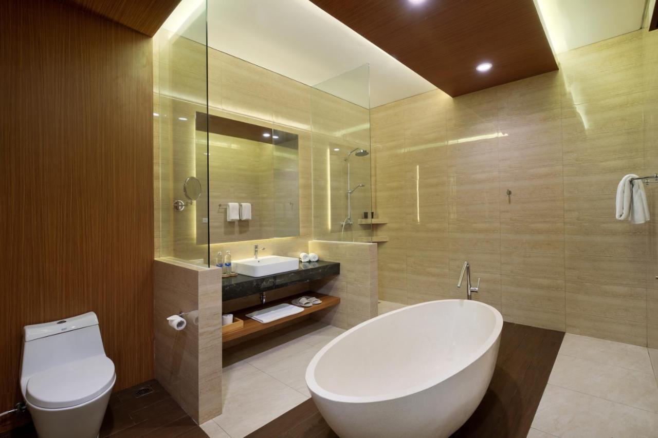 The Claremont Luxury Villas Семиньяк Экстерьер фото