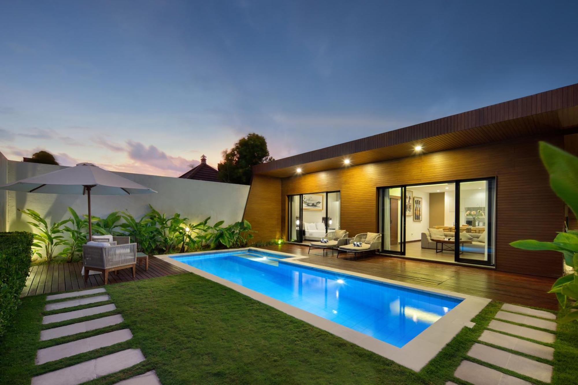 The Claremont Luxury Villas Семиньяк Экстерьер фото