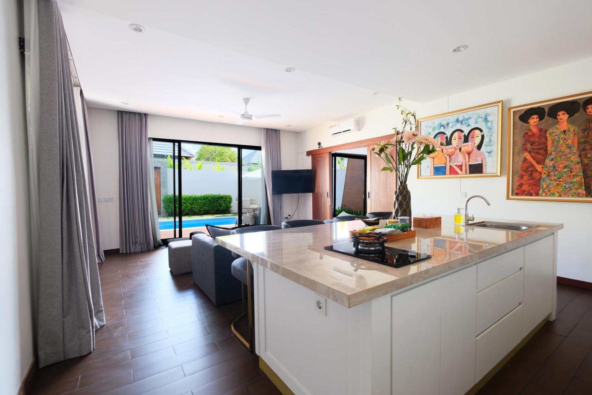 The Claremont Luxury Villas Семиньяк Экстерьер фото
